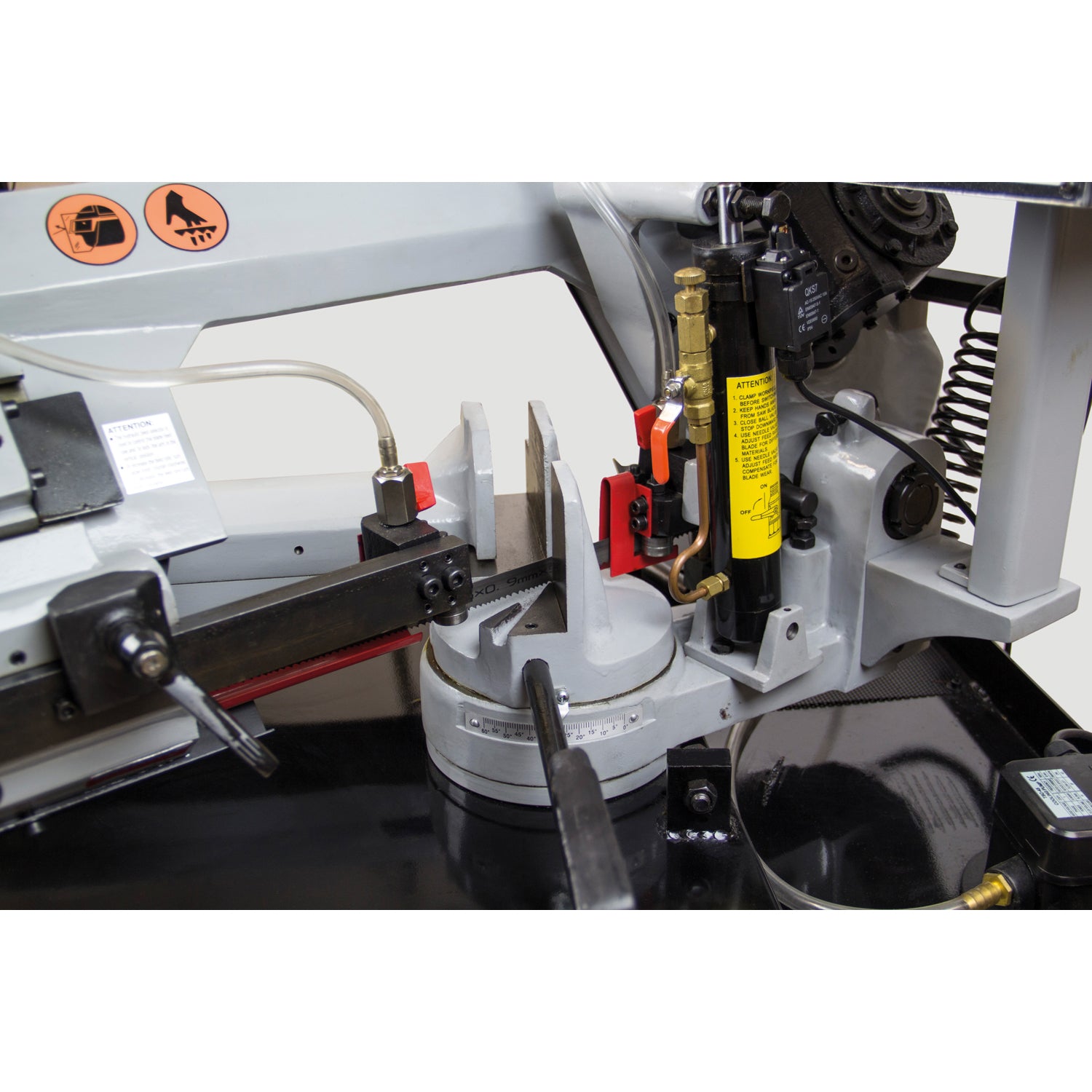 SIP 01524 Swivel Head Pull Down Metal Cutting Bandsaw 230v 10"