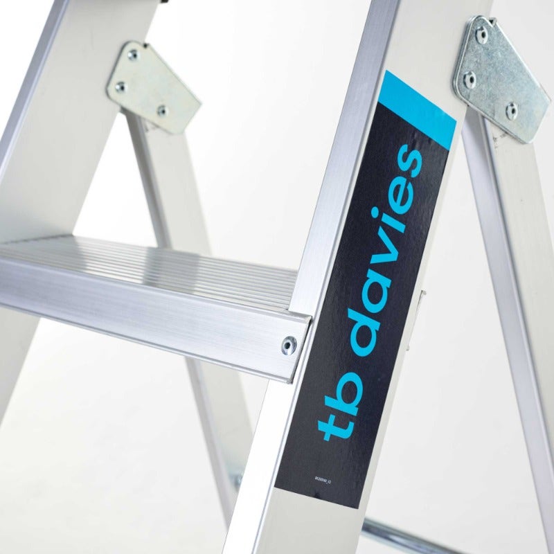 TB Davies 1200-028 8 Tread Professional Swingback Step Ladder