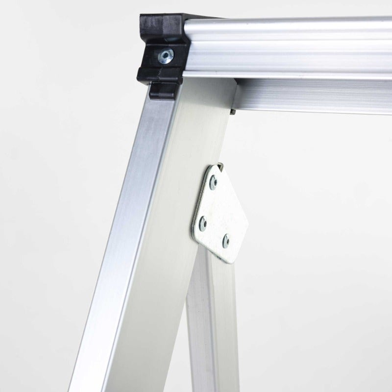 TB Davies 1200-026 6 Tread Professional Swingback Step Ladder