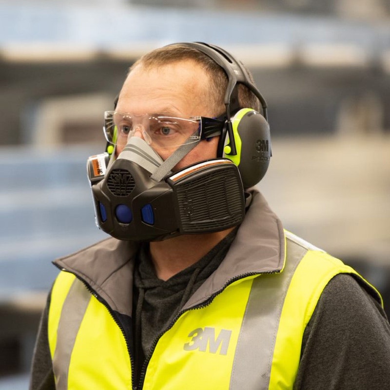 3M HF-801SD Secure Click Reusable Half Face Mask with Speaking Diaphragm - Small